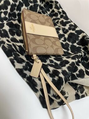 Coach Signature Zip Wristlet in Brown and Cream